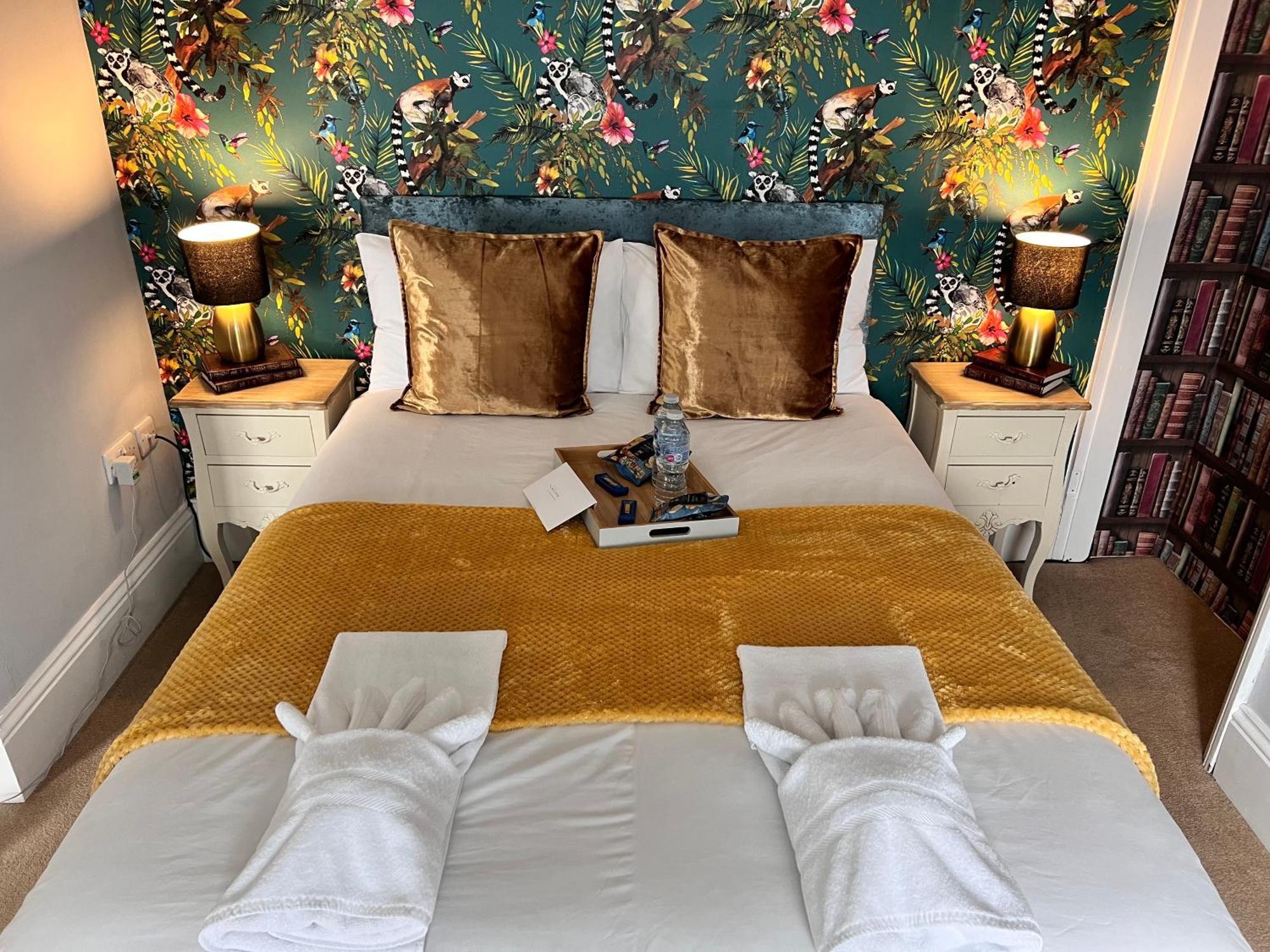 The Badger Set Apartment Hinderwell Ngoại thất bức ảnh