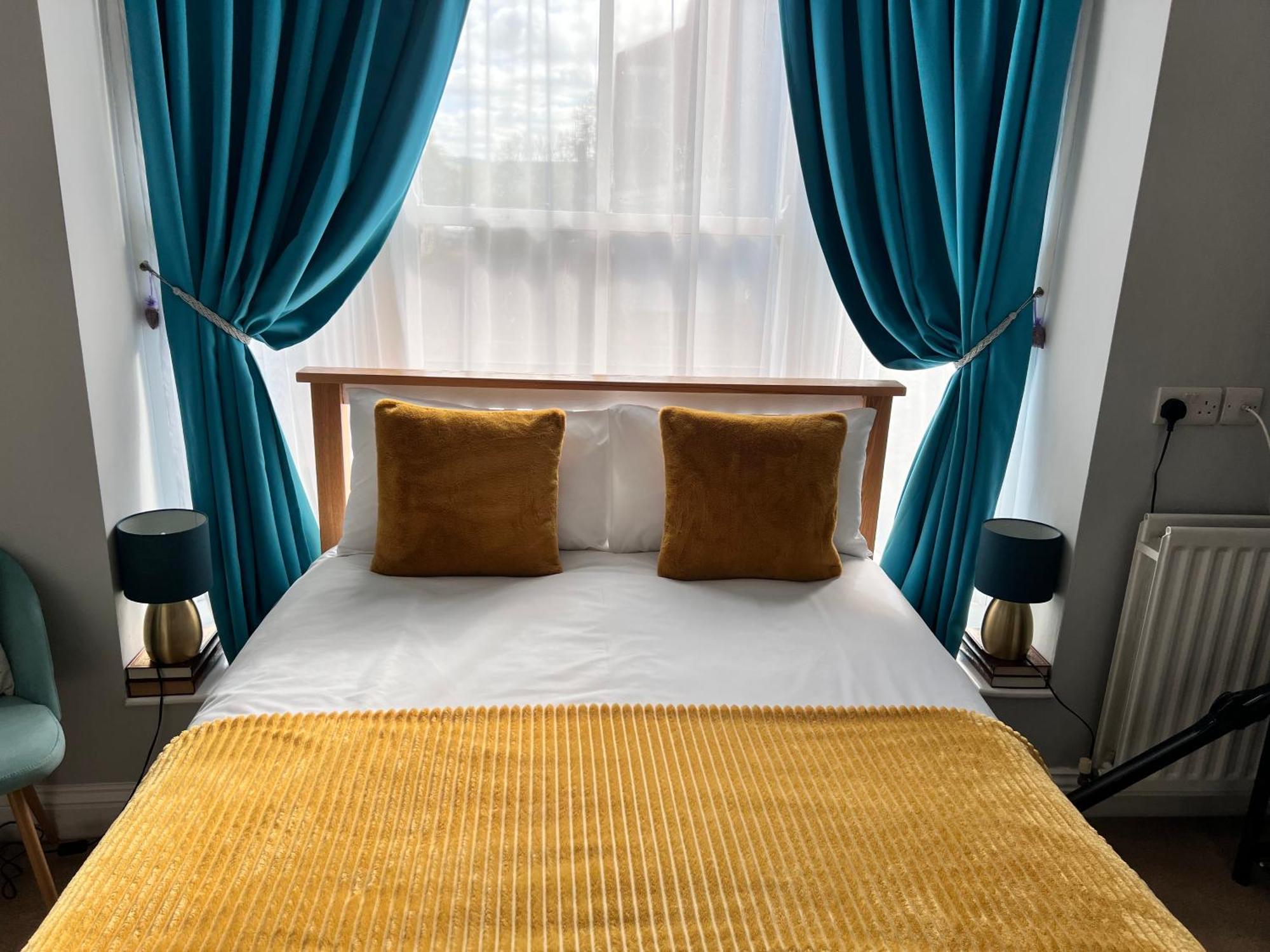 The Badger Set Apartment Hinderwell Ngoại thất bức ảnh